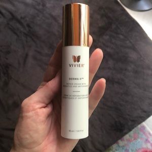 Vivier Skincare Derma-V used once